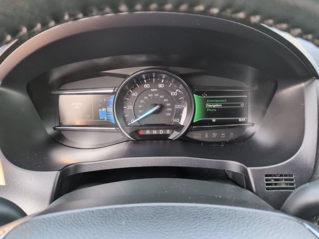 Used 2017 Ford Explorer Limited FWD image 21