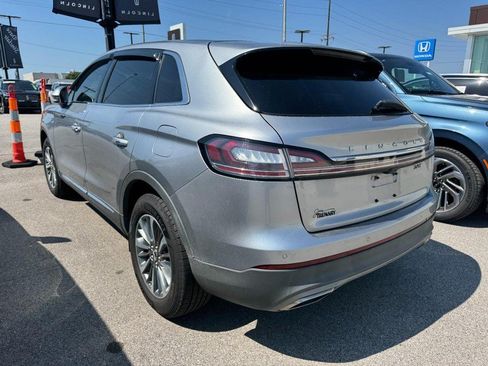 Used 2020 Lincoln Nautilus Reserve FWD image 4