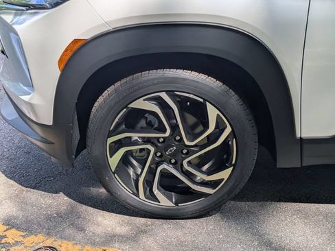 New 2026 Chevrolet TrailBlazer RS w/ Convenience Package FWD image 7