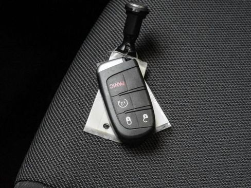 Used 2017 Dodge Charger R/T RWD image 74