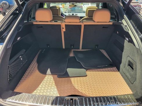 Used 2021 Porsche Cayenne Coupe image 20