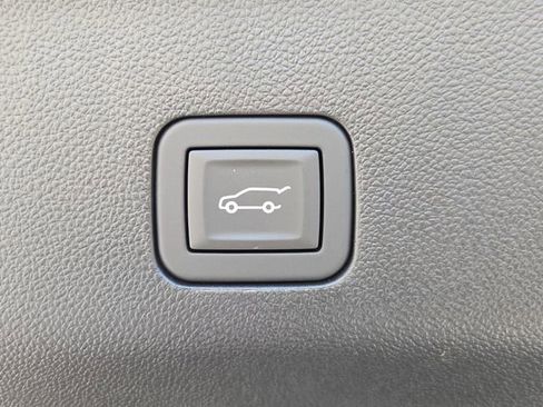 New 2026 GMC Yukon XL AT4 w/ Premium Trailering Package image 6