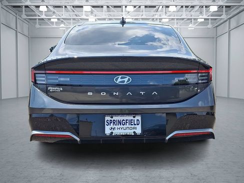 Used 2025 Hyundai Sonata SEL FWD image 5
