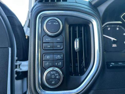 Used 2023 GMC Sierra 2500 Denali w/ Denali Ultimate Package image 27