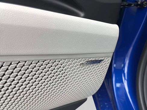 New 2026 Hyundai Elantra Limited image 12