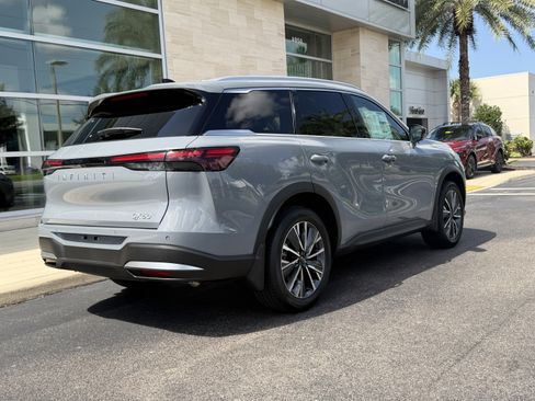 New 2027 INFINITI QX60 Luxe w/ Cargo Package FWD image 3