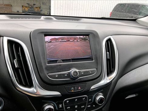 Used 2024 Chevrolet Equinox LT w/ LPO, Floor Liner Package AWD/4WD image 19
