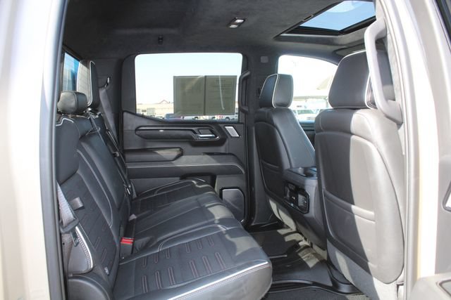 Used 2023 GMC Sierra 1500 AT4X AWD/4WD image 18