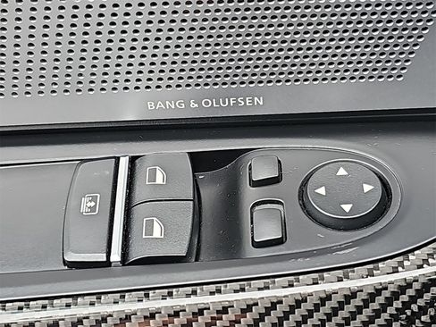 Used 2016 BMW M6 Coupe image 30