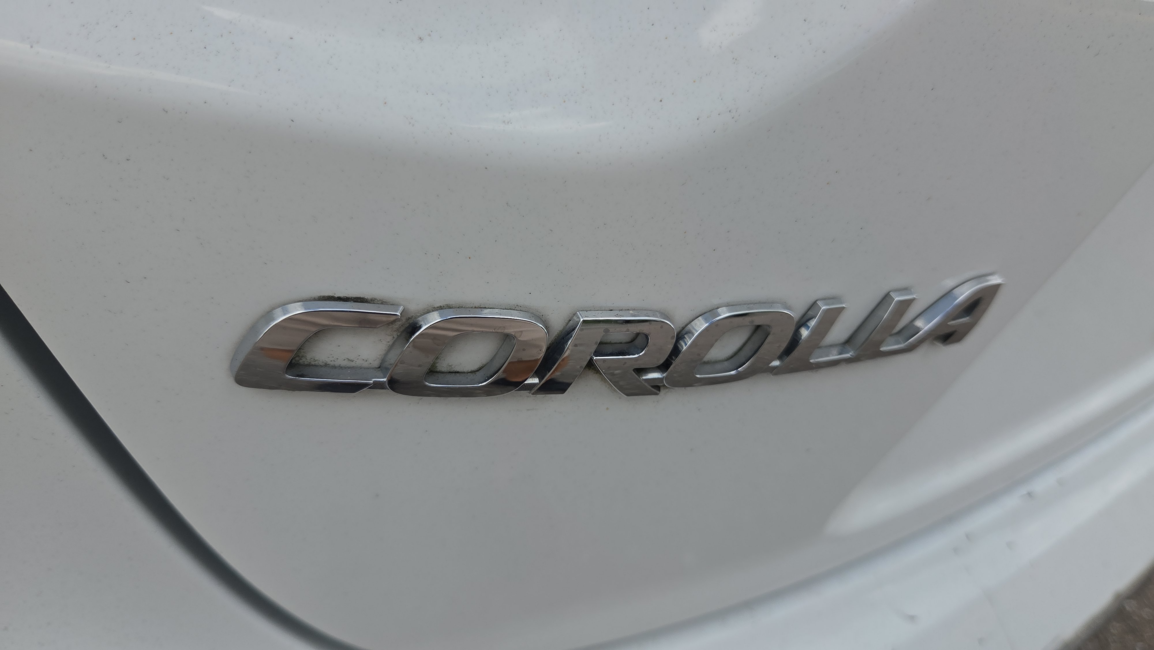 Used 2022 Toyota Corolla LE FWD image 16