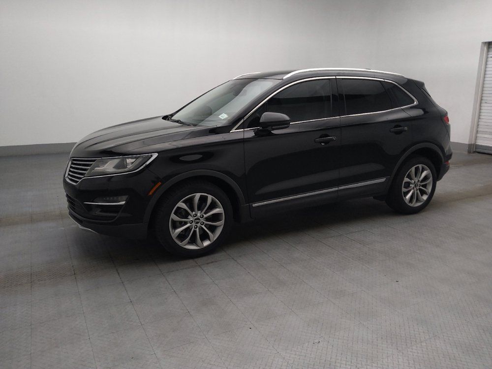 Used 2017 Lincoln MKC Select w/ Select Plus Package FWD image 2