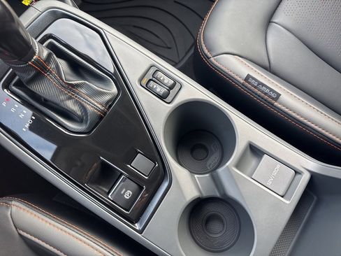 Certified 2025 Subaru Crosstrek 2.5i Limited image 17