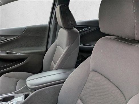 Used 2023 Chevrolet Malibu LT image 13