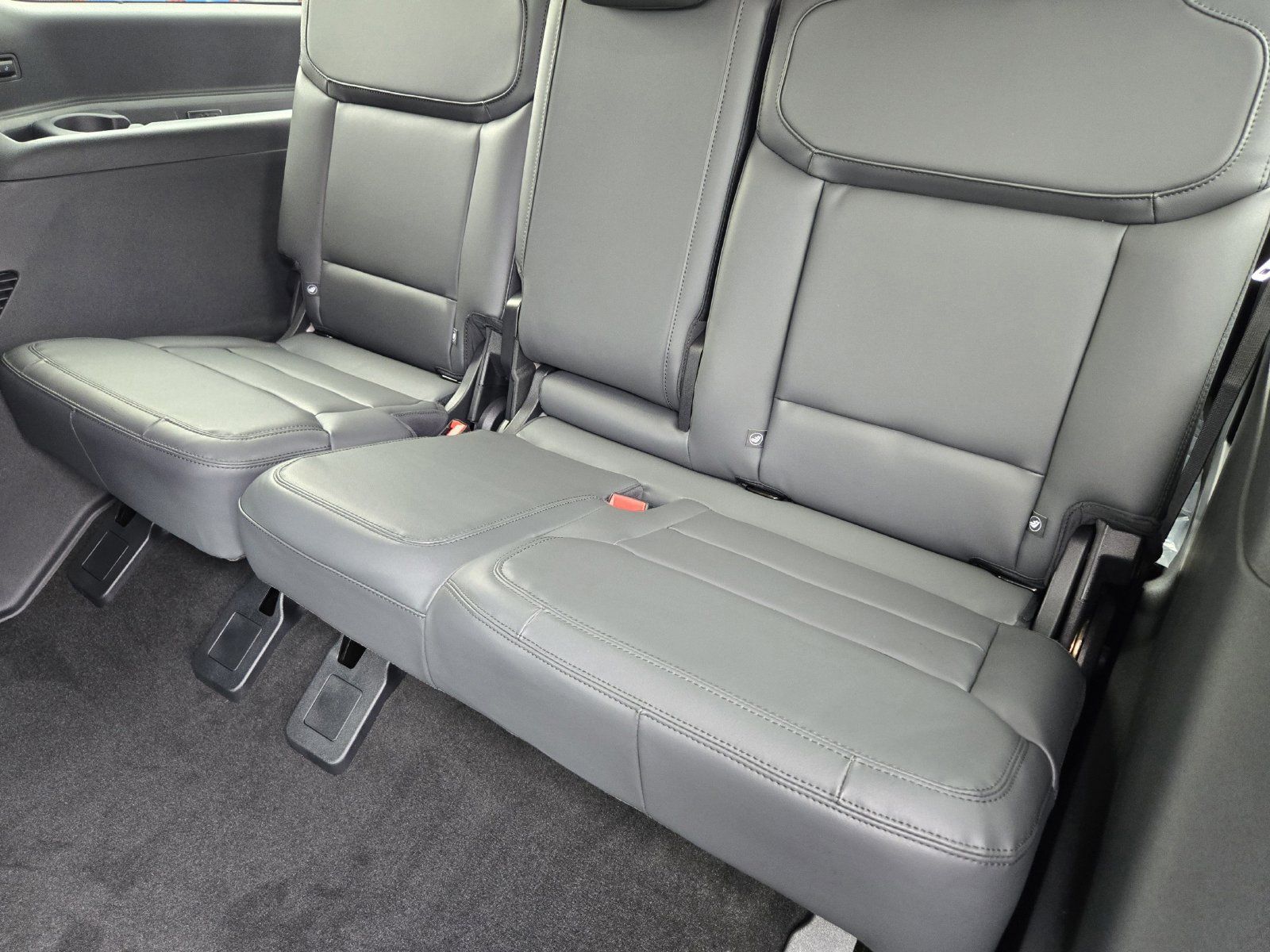 New 2026 Ford Expedition Max Active RWD image 31