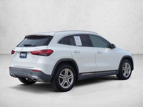 Used 2021 Mercedes-Benz GLA 250 4MATIC image 5