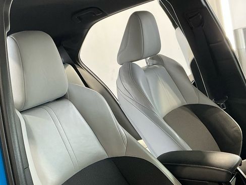 Used 2019 Toyota Corolla XSE w/ Carpet Mat Package image 11