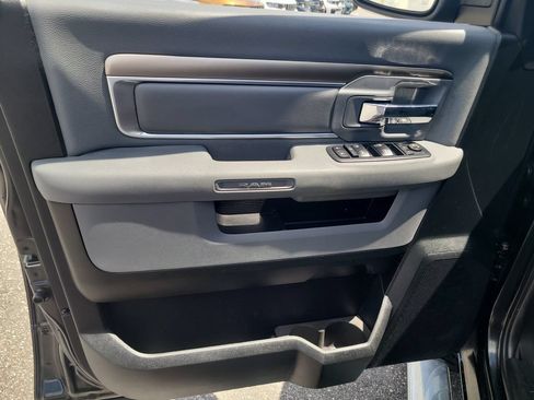 Used 2018 RAM 1500 Big Horn AWD/4WD image 17