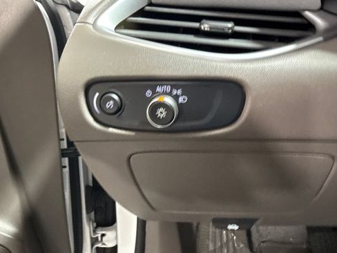 Used 2024 Chevrolet Malibu LT FWD image 21
