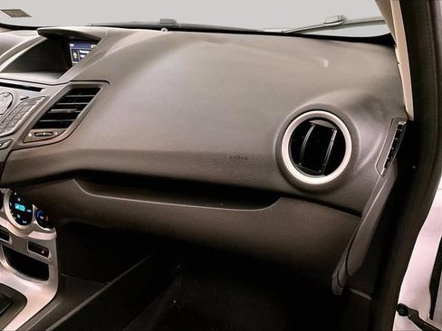 Certified 2019 Ford Fiesta SE w/ Cold Weather Package FWD image 15