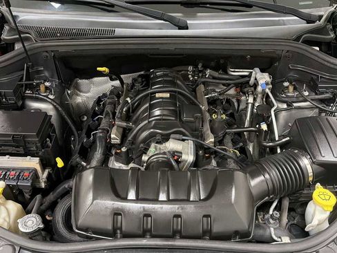 Used 2013 Jeep Grand Cherokee Overland AWD/4WD image 31