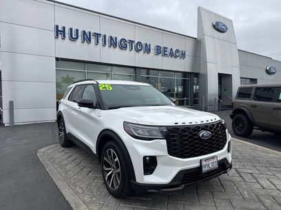 Used 2025 Ford Explorer ST-Line
