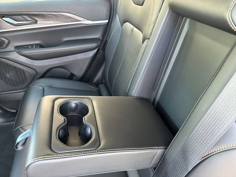 New 2026 Jeep Grand Cherokee Limited AWD/4WD image 33