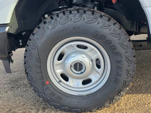 New 2026 Ford F350 XL w/ XL Off-Road Package image 31