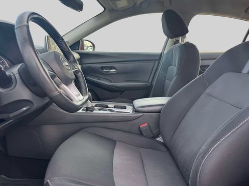 Used 2025 Nissan Sentra SV w/ All-Weather Package FWD image 13
