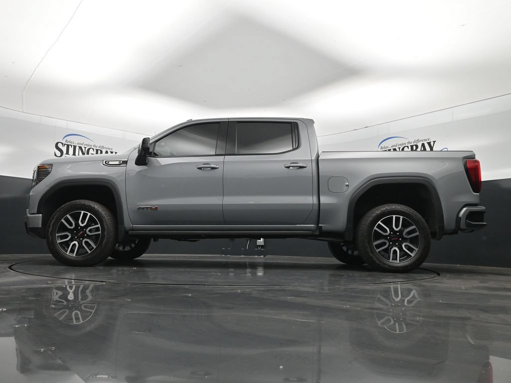 Certified 2025 GMC Sierra 1500 AT4 w/ AT4 Premium Package AWD/4WD image 29