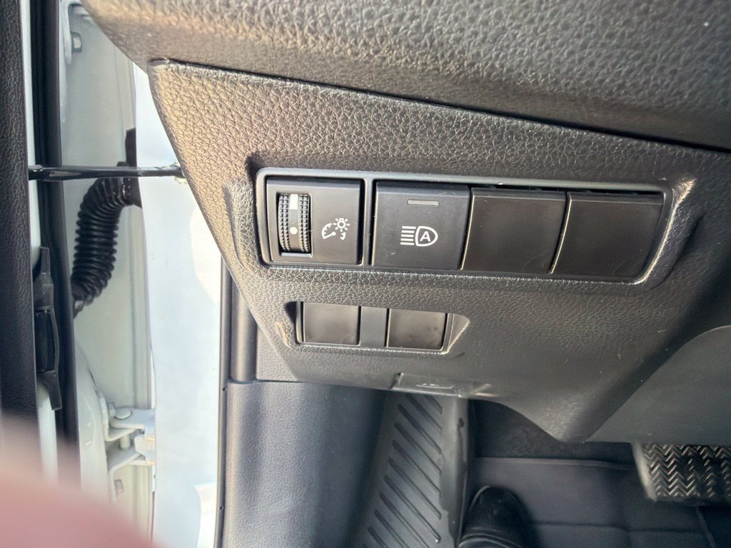 Used 2023 Toyota Corolla Cross LE FWD image 15