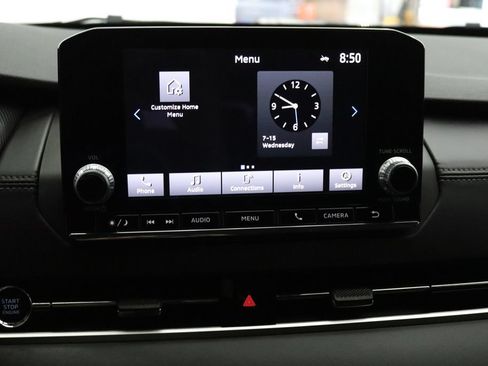 Used 2023 Mitsubishi Outlander ES AWD/4WD image 21