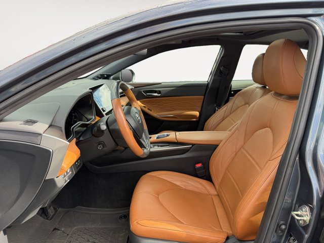 Used 2020 Toyota Avalon Limited w/ Advanced Safety Package FWD image 11
