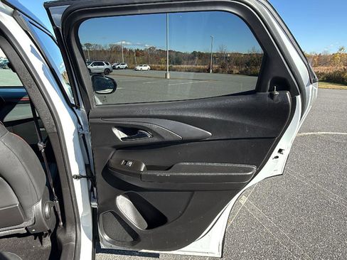 Used 2024 Chevrolet TrailBlazer RS image 19
