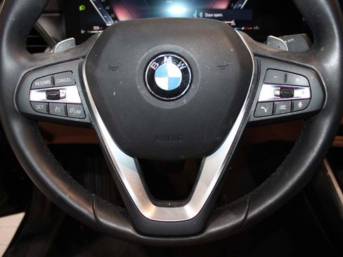 Certified 2023 BMW 330i 330i w/ Convenience Package image 21