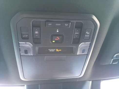 Used 2025 Toyota Sequoia Platinum w/ TRD Performance Package (TMS) AWD/4WD image 18