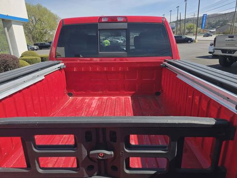 Used 2016 RAM 2500 Power Wagon w/ Luxury Group AWD/4WD image 5