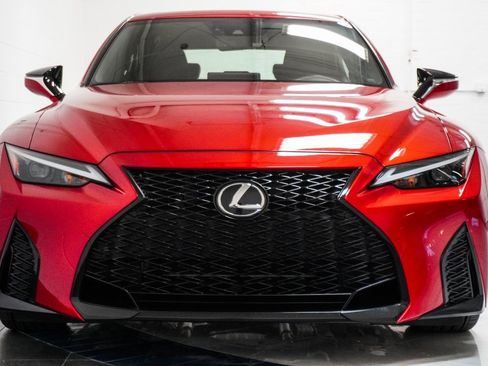 Used 2022 Lexus IS 350 F Sport image 40