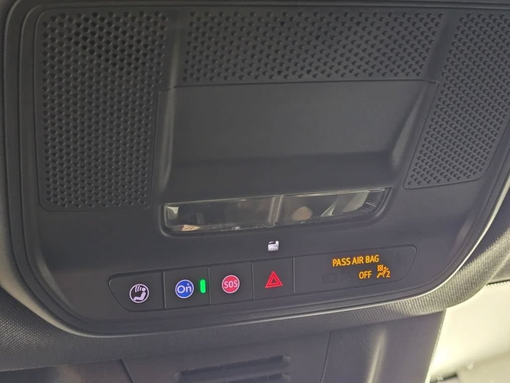 New 2026 Chevrolet Equinox EV LT FWD image 34