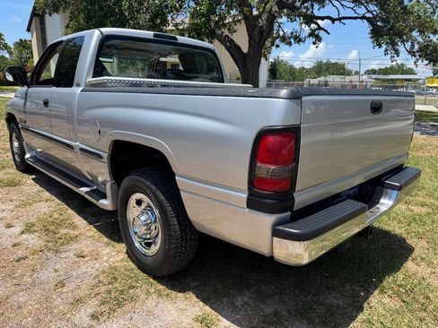 Used 1999 Dodge Ram 2500 Truck 2WD Quad Cab image 12