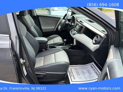 Used 2015 Toyota RAV4 Limited AWD/4WD image 18