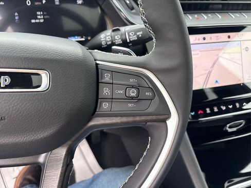New 2026 Jeep Grand Cherokee L Limited AWD/4WD image 24
