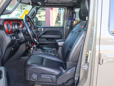 Used 2020 Jeep Gladiator Rubicon image 7