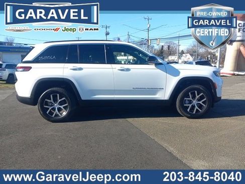 Used 2025 Jeep Grand Cherokee Limited image 8