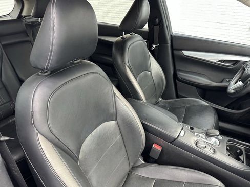 Used 2019 INFINITI QX50 Essential w/ Premium Heat Package image 43