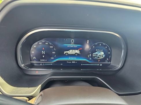 Used 2022 Chevrolet Tahoe LT w/ Luxury Package RWD image 30