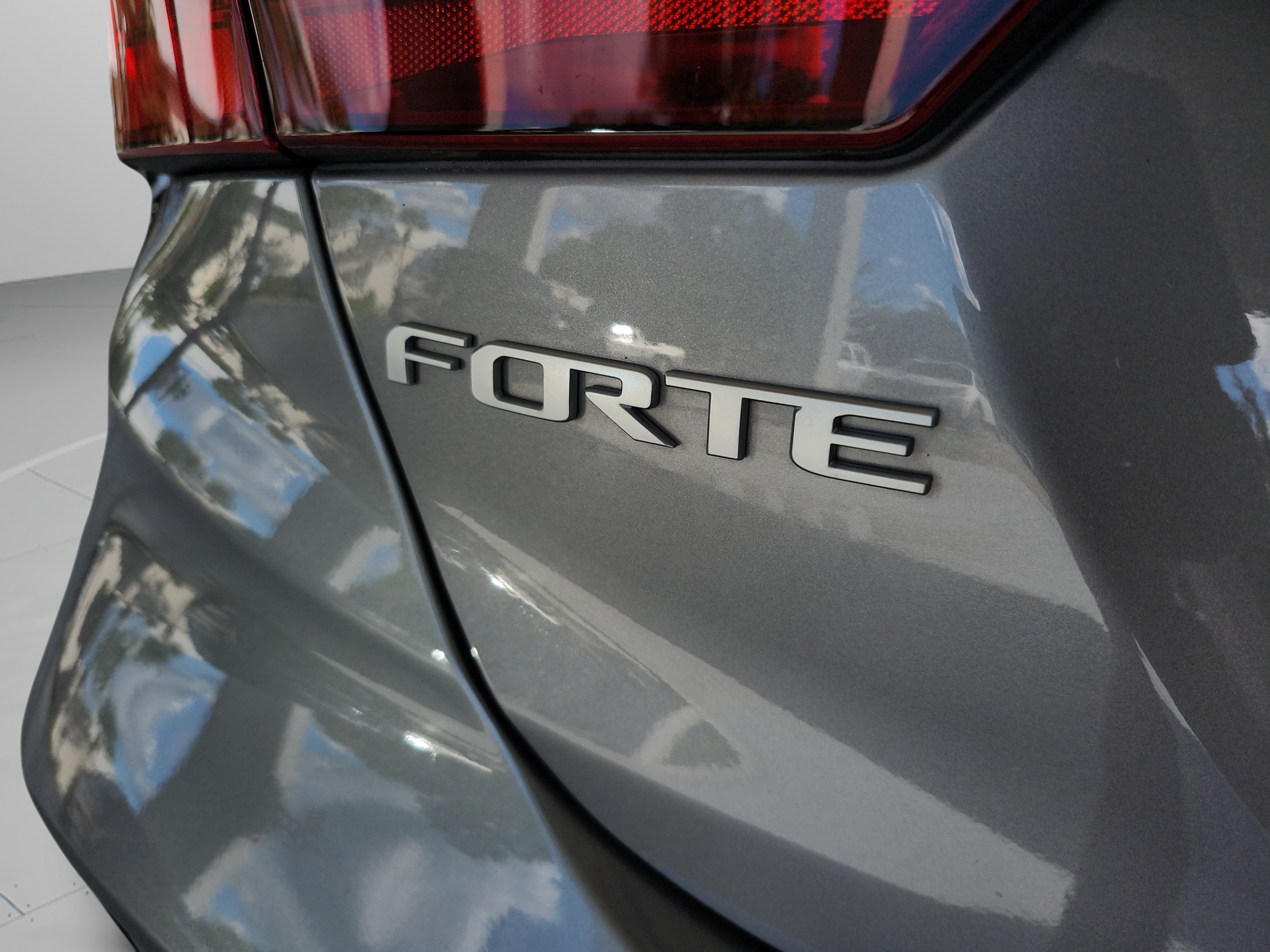 Used 2023 Kia Forte LXS FWD image 27