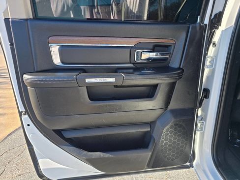 Used 2017 RAM 2500 Laramie image 16