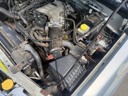 Used 2001 Nissan Xterra SE image 32