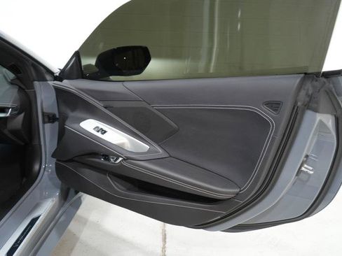 Used 2024 Chevrolet Corvette Stingray Coupe w/ Z51 Performance Package image 22