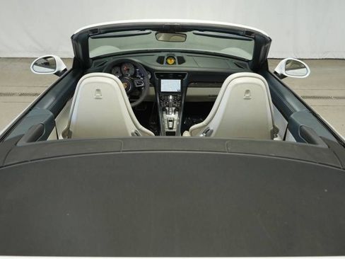 Certified 2017 Porsche 911 Turbo S image 47